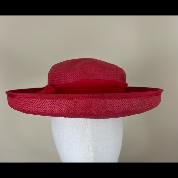 Vintage Michael Howard Red Flipped Up Woven Straw Hat With Red Bow Made In USA - Picture 2 of 4